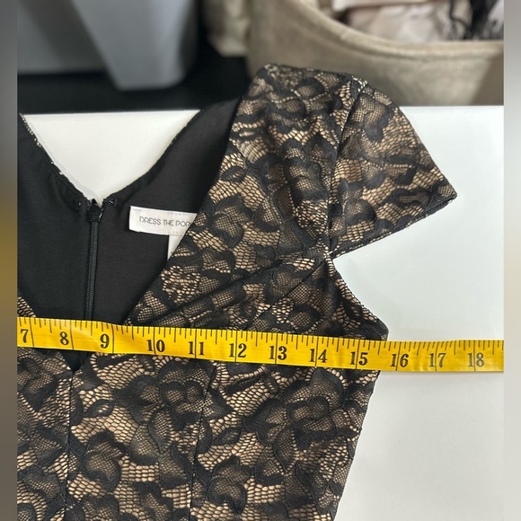 NEW Dress The Population Jaleah Cap Sleeve Faux Wrap Lace Dress in Black Nude S - Picture 11 of 12